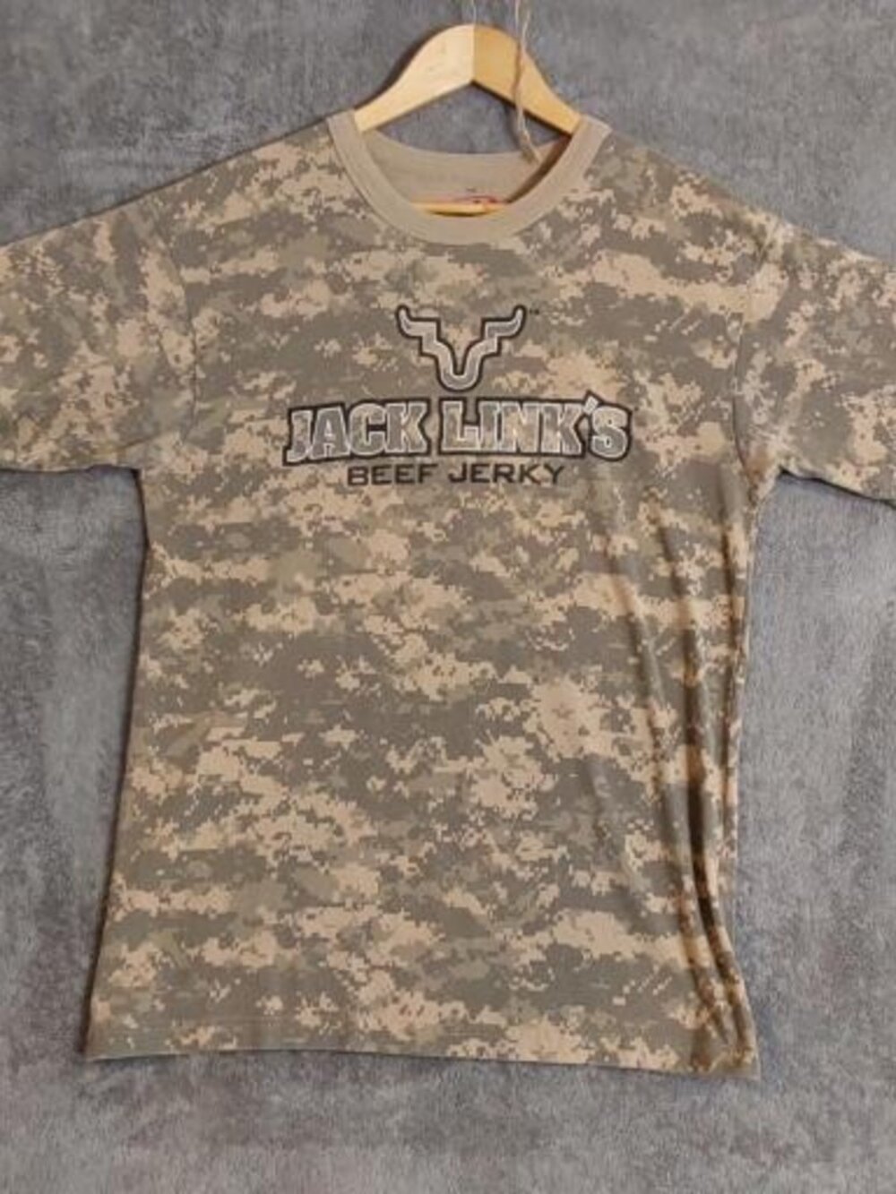 Jack Link's Beef Jerky Camo Graphic Tee Military Digital Camouflage Logo Hunting